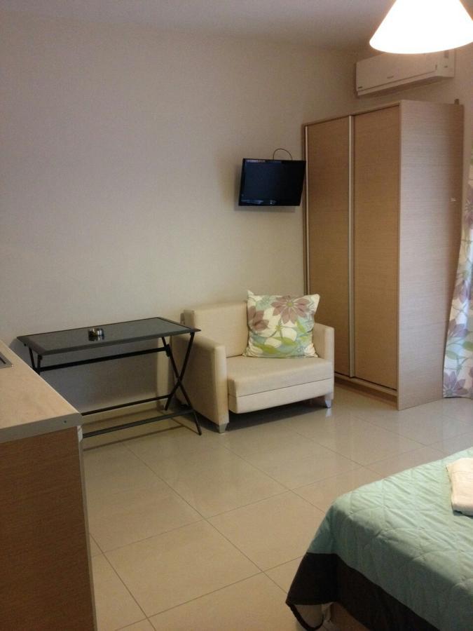 Tetyk Keramoti Hotel Apartments Екстер'єр фото